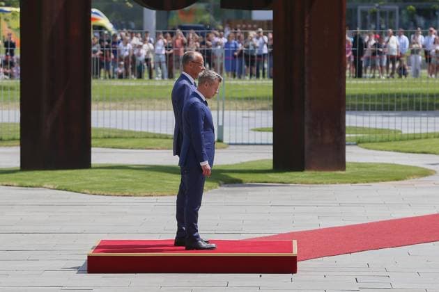 Berlin, Deutschland, 02.06.2026: Bundeskanzleramt: Empfang des Ministerpräsidenten von Ungarn: Bundeskanzler Friedrich Merz (CDU) mit Péter Magyar *** Berlin, Germany, 02 06 2026 Federal Chancellery Reception of the Prime Minister of Hungary Federal Chancellor Friedrich Merz CDU with Péter Magyar Copyright: xdtsxNachrichtenagenturx dts_121691