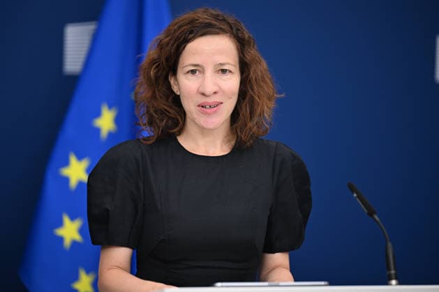 EU and Moldovan officials hold joint press conference in Brussels BRUSSELS, BELGIUM - JUNE 02: European Commission Executive Vice-President for Social Rights and Skills, Quality Jobs and Preparedness Roxana Minzatu, Moldova’s Minister of Labour and Social Protection Natalia Plugaru (not seen), and Moldova’s Minister of Education and Research Dan Perciun (not seen) deliver a joint press statement in Brussels, Belgium, on June 02, 2026. Dursun Aydemir Anadolu Brussels Belgium. Editorial use only. Please get in touch for any other usage.  Copyright: x2026xAnadoluxDursunxAydemirx