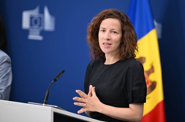 EU and Moldovan officials hold joint press conference in Brussels BRUSSELS, BELGIUM - JUNE 02: European Commission Executive Vice-President for Social Rights and Skills, Quality Jobs and Preparedness Roxana Minzatu, Moldova’s Minister of Labour and Social Protection Natalia Plugaru (not seen), and Moldova’s Minister of Education and Research Dan Perciun (not seen) deliver a joint press statement in Brussels, Belgium, on June 02, 2026. Dursun Aydemir Anadolu Brussels Belgium. Editorial use only. Please get in touch for any other usage.  Copyright: x2026xAnadoluxDursunxAydemirx