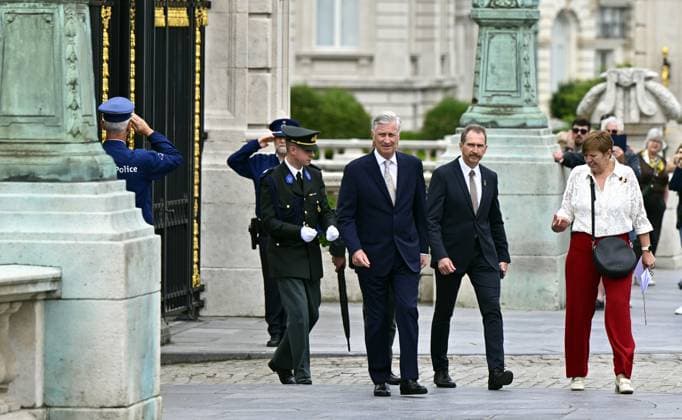 King Philippe - Filip of Belgium (C) pictured on his way to a ceremony to award the Francqui-Collen Prize scientific award in Biological and Medical Sciences for 2026, Tuesday 02 June 2026 in Brussels. The scientific prize, which is often referred to as the Belgian Nobel Prize , is awarded by The Francqui Foundation and is worth 250.000 euros.  ERICxLALMAND 175709764