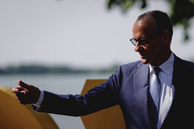 Friedrich Merz (CDU), Bundeskanzler, aufgenommen beim Ostdeutschen Wirtschaftsforum in Bad Saarow, 02.06.2026. Bad Saarow Deutschland *** Friedrich Merz CDU , Federal Chancellor, photographed at the East German Economic Forum in Bad Saarow, 02 06 2026 Bad Saarow Germany Copyright: xFlorianxGaertnerx