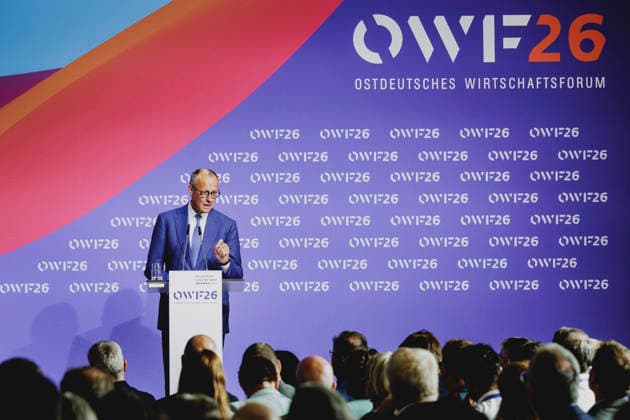 Friedrich Merz (CDU), Bundeskanzler, aufgenommen beim Ostdeutschen Wirtschaftsforum in Bad Saarow, 02.06.2026. Bad Saarow Deutschland *** Friedrich Merz CDU , Federal Chancellor, photographed at the East German Economic Forum in Bad Saarow, 02 06 2026 Bad Saarow Germany Copyright: xFlorianxGaertnerx
