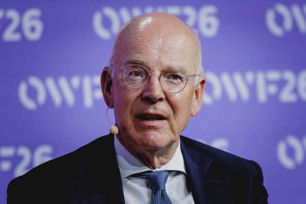 Martin Blessing, Beauftragter des Bundeskanzlers fuer Investitionen in Deutschland und Aufsichtsratsvorsitzender bei Germany Trade and Invest GmbH und Danske Bank A S, aufgenommen beim Ostdeutschen Wirtschaftsforum in Bad Saarow, 02.06.2026. Bad Saarow Deutschland *** Martin Blessing, Federal Chancellors Representative for Investments in Germany and Chairman of the Supervisory Board of Germany Trade and Invest GmbH and Danske Bank A S, recorded at the East German Economic Forum in Bad Saarow, 02 06 2026 Bad Saarow Germany Copyright: xFlorianxGaertnerx