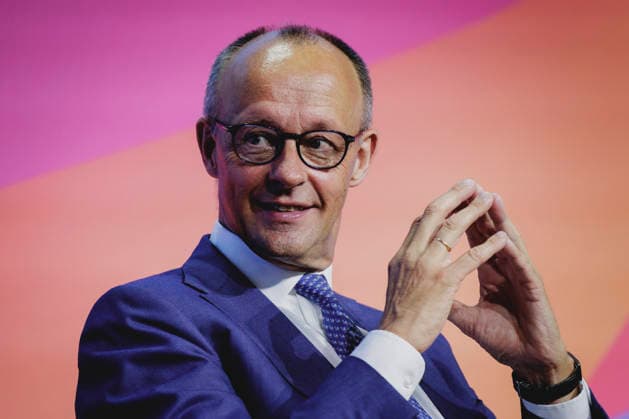 Friedrich Merz (CDU), Bundeskanzler, aufgenommen beim Ostdeutschen Wirtschaftsforum in Bad Saarow, 02.06.2026. Bad Saarow Deutschland *** Friedrich Merz CDU , Federal Chancellor, photographed at the East German Economic Forum in Bad Saarow, 02 06 2026 Bad Saarow Germany Copyright: xFlorianxGaertnerx