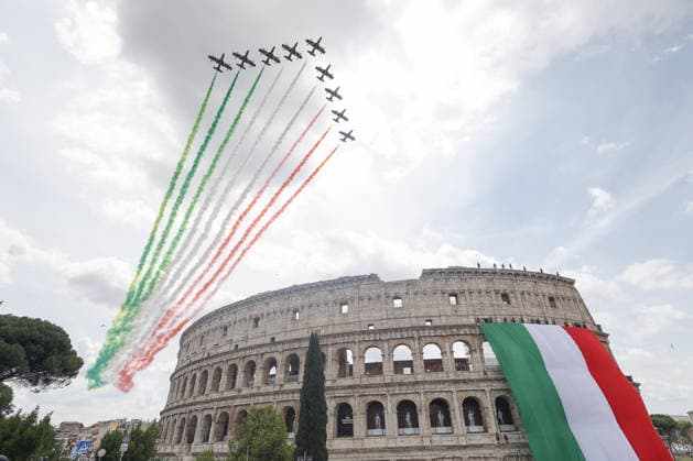 Italy marks 80th anniversary of Republic Day ROME, ITALY - JUNE 02: The Italian Air Force s aerobatic display team, Frecce Tricolori, flies over the Colosseum at the end of a military parade marking the 80th anniversary of the Italian Republic in Rome, Italy, on June 2, 2026. Riccardo De Luca Anadolu Rome Italy. Editorial use only. Please get in touch for any other usage.  Copyright: x2026xAnadoluxRiccardoxDexLucax
