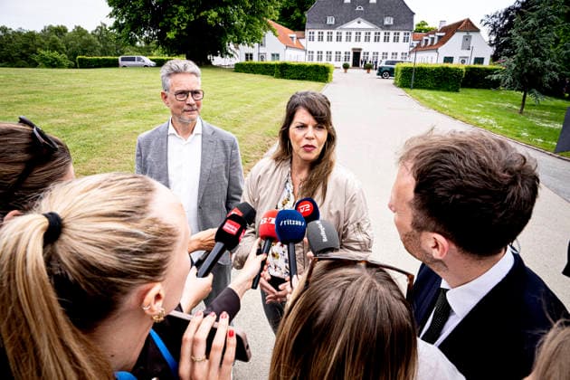 DENMARK Meetings with parties before government platform is presented The Alternative s Torsten Gejl and Franciska Rosenkilde leave Marienborg in Kgs. Lyngby on Tuesday, June 2, 2026. The government platform will be presented on Tuesday. Prior to a press conference, a number of parties are invited to meetings. (Photo: Nils Meilvang Scanpix 2026) , Copenhagen Denmark *** DENMARK Meetings with parties before government platform is presented The Alternative s Torsten Gejl and Franciska Rosenkilde leave Marienborg in Kgs Lyngby on Tuesday, June 2, 2026 The government platform will be presented on Tuesday Prior to a press conference, a number of parties are invited to meetings Photo Nils Meilvang Scanpix 2026 , Copenhagen Denmark  Copyright: NILSxMEILVANG NilsxMeilvangx spdk20260602-144152-L