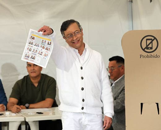 Presidential elections 2026 in Colombia Bogotá May 31, 2026 Presidential elections 2026 in Colombia first round, President Gustavo Petro casts his vote at table 1 of the congress Photos @MiltonDiazfoto El Tiempo Credit CEET Photographer MILTON DÍAZ EDITORIAL USE ONLY  Copyright: xGDA ElxTiempo Colombiax-xTodosxlosxderechosxreservados.xProhibidoxelxusoxoxreproduccionxdexestaximagenxenxColombiax MILTONxDÍAZx etcpic098656