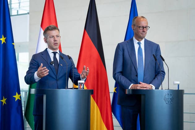 Friedrich Merz, Bundeskanzler, Ministerpräsident, Péter Magyar Berlin, Bundeskanzleramt, Pressekonferenz, Friedrich Merz, Bundeskanzler, Ministerpräsident, Ungarn, Péter Magyar Berlin Berlin GER *** Friedrich Merz, Federal Chancellor, Prime Minister, Péter Magyar Berlin, Federal Chancellery, Press conference, Friedrich Merz, Federal Chancellor, Prime Minister, Hungary, Péter Magyar Berlin Berlin GER