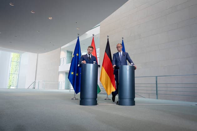 Friedrich Merz, Bundeskanzler, Ministerpräsident, Péter Magyar Berlin, Bundeskanzleramt, Pressekonferenz, Friedrich Merz, Bundeskanzler, Ministerpräsident, Ungarn, Péter Magyar Berlin Berlin GER *** Friedrich Merz, Federal Chancellor, Prime Minister, Péter Magyar Berlin, Federal Chancellery, Press conference, Friedrich Merz, Federal Chancellor, Prime Minister, Hungary, Péter Magyar Berlin Berlin GER