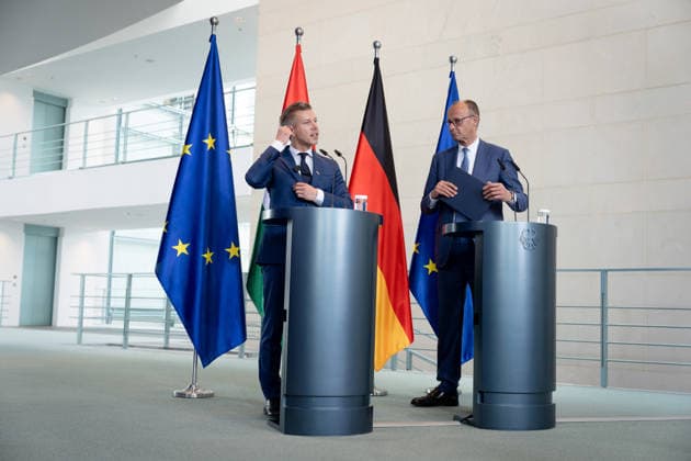 Friedrich Merz, Bundeskanzler, Ministerpräsident, Péter Magyar Berlin, Bundeskanzleramt, Pressekonferenz, Friedrich Merz, Bundeskanzler, Ministerpräsident, Ungarn, Péter Magyar Berlin Berlin GER *** Friedrich Merz, Federal Chancellor, Prime Minister, Péter Magyar Berlin, Federal Chancellery, Press conference, Friedrich Merz, Federal Chancellor, Prime Minister, Hungary, Péter Magyar Berlin Berlin GER