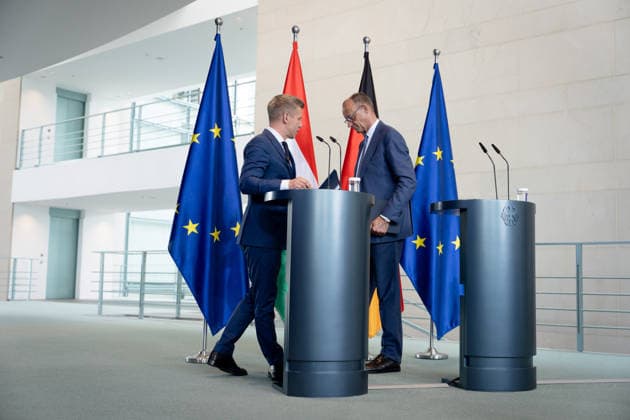 Friedrich Merz, Bundeskanzler, Ministerpräsident, Péter Magyar Berlin, Bundeskanzleramt, Pressekonferenz, Friedrich Merz, Bundeskanzler, Ministerpräsident, Ungarn, Péter Magyar Berlin Berlin GER *** Friedrich Merz, Federal Chancellor, Prime Minister, Péter Magyar Berlin, Federal Chancellery, Press conference, Friedrich Merz, Federal Chancellor, Prime Minister, Hungary, Péter Magyar Berlin Berlin GER