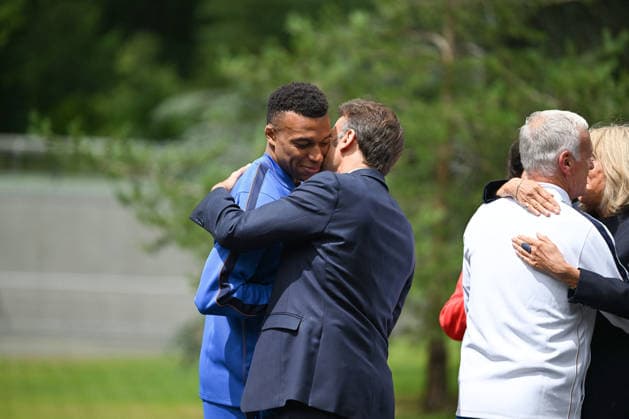 French President Emmanuel Macron Visits National Football Centre Ahead of 2026 FIFA World Cup Kylian Mbappe and Emmanuel Macron French President Emmanuel Macron and First Lady Brigitte Macron visit the National Football Centre in Clairefontaine, near Paris, on June 2, 2026. Ahead of the 2026 FIFA World Cup, the President met players and coaching staff of the France men’s national football team to express his support. He also met members of the France women’s national team as they prepared for upcoming FIFA Women’s World Cup 2027 qualifying matches. Photo by Jeanne Accorsini Pool ABACAPRESS.COM Clairefontaine France  Copyright: xAccorsinixJeanne Pool ABACAx