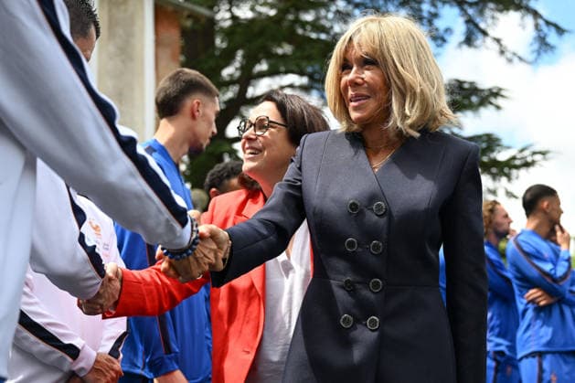 French President Emmanuel Macron Visits National Football Centre Ahead of 2026 FIFA World Cup Brigitte Macron and France s Sports Minister Marina Ferrar French President Emmanuel Macron and First Lady Brigitte Macron visit the National Football Centre in Clairefontaine, near Paris, on June 2, 2026. Ahead of the 2026 FIFA World Cup, the President met players and coaching staff of the France men’s national football team to express his support. He also met members of the France women’s national team as they prepared for upcoming FIFA Women’s World Cup 2027 qualifying matches. Photo by Jeanne Accorsini Pool ABACAPRESS.COM Clairefontaine France  Copyright: xAccorsinixJeanne Pool ABACAx