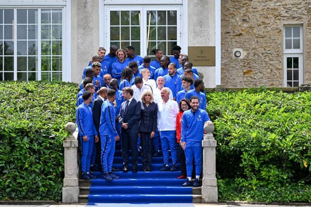 French President Emmanuel Macron Visits National Football Centre Ahead of 2026 FIFA World Cup Family photo French President Emmanuel Macron and First Lady Brigitte Macron visit the National Football Centre in Clairefontaine, near Paris, on June 2, 2026. Ahead of the 2026 FIFA World Cup, the President met players and coaching staff of the France men’s national football team to express his support. He also met members of the France women’s national team as they prepared for upcoming FIFA Women’s World Cup 2027 qualifying matches. Photo by Jeanne Accorsini Pool ABACAPRESS.COM Clairefontaine France  Copyright: xAccorsinixJeanne Pool ABACAx