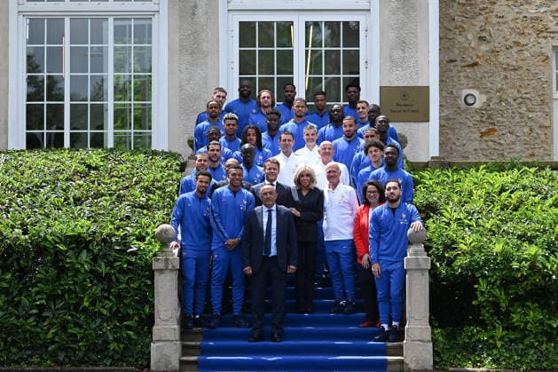 French President Emmanuel Macron Visits National Football Centre Ahead of 2026 FIFA World Cup Family photo French President Emmanuel Macron and First Lady Brigitte Macron visit the National Football Centre in Clairefontaine, near Paris, on June 2, 2026. Ahead of the 2026 FIFA World Cup, the President met players and coaching staff of the France men’s national football team to express his support. He also met members of the France women’s national team as they prepared for upcoming FIFA Women’s World Cup 2027 qualifying matches. Photo by Jeanne Accorsini Pool ABACAPRESS.COM Clairefontaine France  Copyright: xAccorsinixJeanne Pool ABACAx