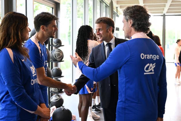 French President Emmanuel Macron Visits National Football Centre Ahead of 2026 FIFA World Cup French President Emmanuel Macron and First Lady Brigitte Macron visit the National Football Centre in Clairefontaine, near Paris, on June 2, 2026. Ahead of the 2026 FIFA World Cup, the President met players and coaching staff of the France men’s national football team to express his support. He also met members of the France women’s national team as they prepared for upcoming FIFA Women’s World Cup 2027 qualifying matches. Photo by Jeanne Accorsini Pool ABACAPRESS.COM Clairefontaine France  Copyright: xAccorsinixJeanne Pool ABACAx