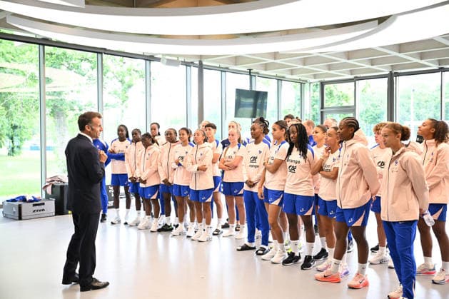 French President Emmanuel Macron Visits National Football Centre Ahead of 2026 FIFA World Cup French President Emmanuel Macron and First Lady Brigitte Macron visit the National Football Centre in Clairefontaine, near Paris, on June 2, 2026. Ahead of the 2026 FIFA World Cup, the President met players and coaching staff of the France men’s national football team to express his support. He also met members of the France women’s national team as they prepared for upcoming FIFA Women’s World Cup 2027 qualifying matches. Photo by Jeanne Accorsini Pool ABACAPRESS.COM Clairefontaine France  Copyright: xAccorsinixJeanne Pool ABACAx