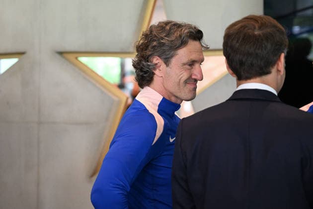French President Emmanuel Macron Visits National Football Centre Ahead of 2026 FIFA World Cup French President Emmanuel Macron and First Lady Brigitte Macron visit the National Football Centre in Clairefontaine, near Paris, on June 2, 2026. Ahead of the 2026 FIFA World Cup, the President met players and coaching staff of the France men’s national football team to express his support. He also met members of the France women’s national team as they prepared for upcoming FIFA Women’s World Cup 2027 qualifying matches. Photo by Jeanne Accorsini Pool ABACAPRESS.COM Clairefontaine France  Copyright: xAccorsinixJeanne Pool ABACAx