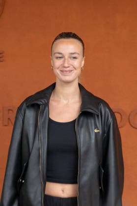 RG26 - French Open - People Village Day 10 NB Zoé Marchal attends the Village day 10 during the 2026 French Open at Roland Garros on June 02, 2026 in Paris, France. Photo by Nasser Berzane ABACAPRESS.COM  Copyright: xBerzanexNasser ABACAx