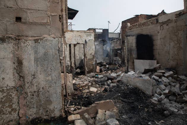 Aftermath Fire In Jakarta Smoldering debris and gutted structures are seen in the aftermath of a fire that swept through a residential area in Kemayoran, Central Jakarta, Indonesia, on June 2, 2026. Emergency crews and residents remain on the scene assessing the damage. Jakarta Jakarta Indonesia  Copyright: xDonalxHusnix originalFilename: husni-aftermat260602_npiCw.jpg
