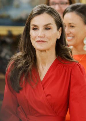 02-06-2026 Queen Letizia receives during a meeting with the representation of the online community and training platform Mamis Digitales , at the palace Zarzuela in Madrid. No Spain Â  Copyright: xPPEx
