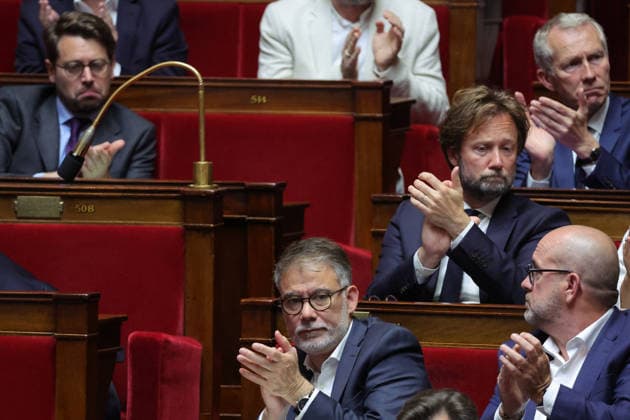 Session of Questions to the Government in National Assembly - Paris The President of the parliamentary group Socialists Boris Vallaud and Olivier Faure seen here during a session of Questions to the Government at the French National Assembly in Paris, France on May 2, 2026. Photo by Henri Szwarc ABACAPRESS.COM Paris France  Copyright: xSzwarcxHenri ABACAx