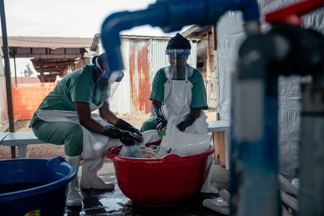 Ebola outbreak in the Democratic Republic of the Congo GOMA, DEMOCRATIC REPUBLIC OF THE CONGO - JUNE 02: Health workers wash and sanitize protective clothing and equipment used by medical staff at the Ebola Treatment Center operated by Doctors Without Borders (MSF) in the Munigi district of Goma, Democratic Republic of the Congo on June 02, 2026. The outbreak, officially declared on May 15, has seen the number of cases surpass 1,000, resulting in 246 fatalities across the country. Stringer Anadolu Goma Democratic Republic of the Congo. Editorial use only. Please get in touch for any other usage.  Copyright: x2026xAnadoluxStringerx