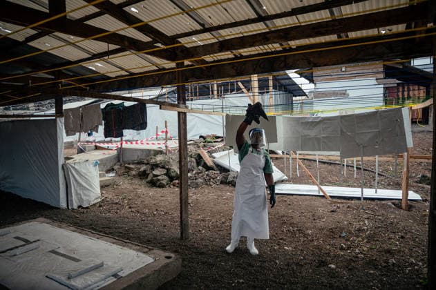 Ebola outbreak in the Democratic Republic of the Congo GOMA, DEMOCRATIC REPUBLIC OF THE CONGO - JUNE 02: Health workers wash and sanitize protective clothing and equipment used by medical staff at the Ebola Treatment Center operated by Doctors Without Borders (MSF) in the Munigi district of Goma, Democratic Republic of the Congo on June 02, 2026. The outbreak, officially declared on May 15, has seen the number of cases surpass 1,000, resulting in 246 fatalities across the country. Stringer Anadolu Goma Democratic Republic of the Congo. Editorial use only. Please get in touch for any other usage.  Copyright: x2026xAnadoluxStringerx