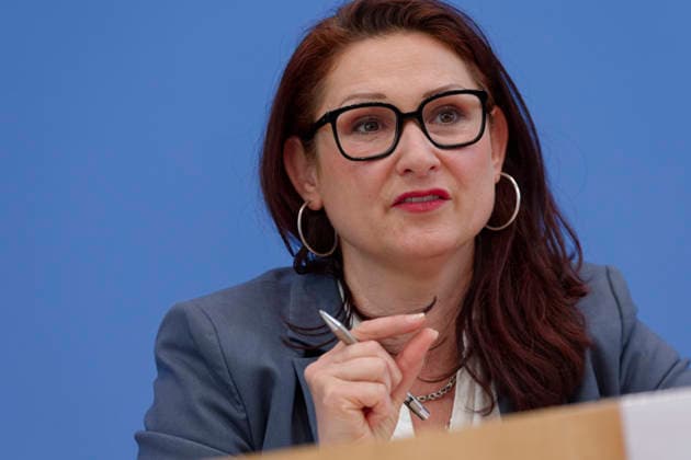 Jahresbericht 2025 Bundesantidiskriminierungsstelle 2026-06-02 Deutschland, Berlin Bundespressekonferenz: Vorstellung des Jahresberichts 2025 der Antidiskriminierungsstelle des Bundes. Im Bild Ferda Ataman, Unabhängige Bundesbeauftragte für Antidiskriminierung. *** Annual Report 2025 Federal Anti-Discrimination Agency 2026 06 02 Germany, Berlin Federal Press Conference Presentation of the Federal Anti-Discrimination Agencys Annual Report 2025 Pictured