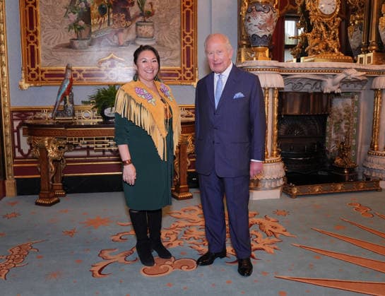 Audience with King Charles at Buckingham Palace in London, UK, 02 June 2026 King Charles III with Yukon Regional Chief, Math ieya Alatini, during an audience with The National Chief of the Assembly of First Nations (Chief Cindy Woodhouse Nepinak) and Regional Chiefs and Elders from the Assembly of First Nations, at Buckingham Palace, London. Picture date: Tuesday June 2, 2026., Credit:Yui Mok PA ROTA - B68 Avalon United Kingdom, London  Copyright: xYuixMokx xPAxROTAx-xB68x xAvalonx 1107334490