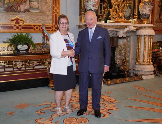 Audience with King Charles at Buckingham Palace in London, UK, 02 June 2026 King Charles III with Elder Loretta Woodhouse, during an audience with The National Chief of the Assembly of First Nations (Chief Cindy Woodhouse Nepinak) and Regional Chiefs and Elders from the Assembly of First Nations, at Buckingham Palace, London. Picture date: Tuesday June 2, 2026., Credit:Yui Mok PA ROTA - B68 Avalon United Kingdom, London  Copyright: xYuixMokx xPAxROTAx-xB68x xAvalonx 1107334508