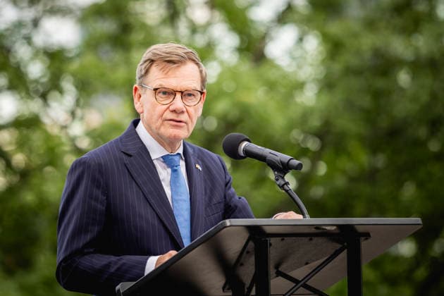 Johann Wadephul (CDU), Bundesaussenminister, aufgenommen im Rahmen seiner USA-Reise in New York City, 01.06.2026. Der Minister reist in die USA fuer die Wahl zum nichtstaendigen Sitz im Sicherheitsrat der Vereinten Nationen. Fotografiert im Auftrag des Auswaertigen Amtes New York City Vereinigte Staaten von Amerika *** Johann Wadephul CDU , Federal Foreign Minister, photographed during his trip to the USA in New York City, 01 06 2026 The Minister is traveling to the USA for the election to the non-permanent seat on the United Nations Security Council Photographed on behalf of the Federal Foreign Office New York City United States of America Copyright: xJulianexSonntag AAx