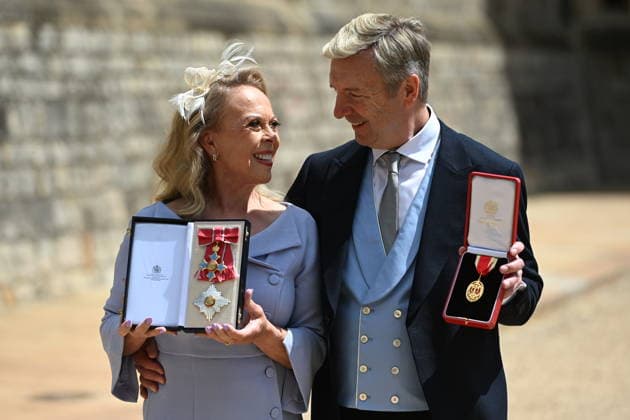 Investitures at Windsor Castle, UK, 02 June 2026 Windsor, UK, 02 June 2026: Sir Christopher Dean and Dame Jayne Christensen (Torvill) have been honoured for their services to ice skating and voluntary service during Investitures at Windsor Castle., Credit:Eddie Mulholland for The Telegraph PA ROTA - B68 Avalon UK, Windsor  Copyright: xEddiexMulhollandxforxThexTelegraphx xPAxROTAx-xB68x xAvalonx 1107345102