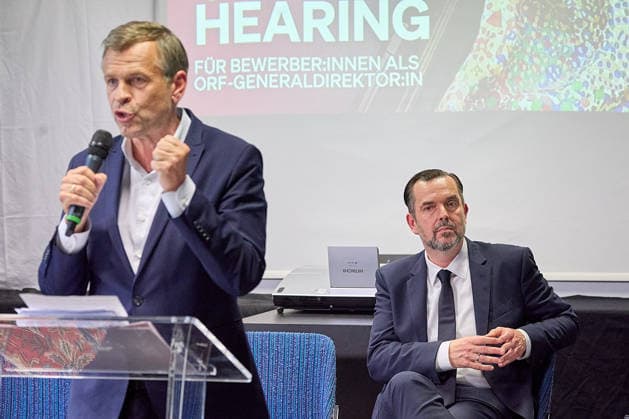 - Wien 02.06.2026 - NEOS Hearing ORF GD Kandidaten- Öffentliches Hearing der Kandidaten für das Amt des ORF-Generaldirektors im ORF-Funkhaus Wien. Insgesamt bewerben sich 13 Kandidaten um die Nachfolge an der Spitze des ORF. 5 von ihnen wurden zu einem öffentlichen Hearing des NEOS Lab eingeladen, um ihre Vorstellungen für die Zukunft des öffentlich-rechtlichen Rundfunks zu präsentieren. PHOTO: (v.L.) Ex-Pro7Sat.1Puls4-Geschäftsführer Markus Breitenecker, Ex-APA-CEO Clemens Pig, Vienna (AUSTRIA) - Candidates for the position of ORF Director General during a public hearing organized by NEOS Lab at the ORF Funkhaus in Vienna. Medienpolitik, Medienreform, Public Service, Digitalisierung, Unabhängigkeit, Medienmanagement, Demokratie, 