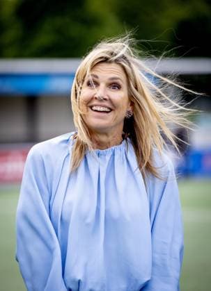 Voorburg, The Netherlands, 2026-06-02 14:56:12 VOORBURG, 02-06-2026, Forum Sport Queen Maxima, Honorary Chair of the MIND Us Foundation, kicks off the The Invisible Injury program by the KNVB and Zilveren Kruis at Forum Sport in Voorburg. The aim of the program is to make mental health a topic of discussion in amateur football. Minister Sterk of Long-Term Care, Youth and Sport is attending the visit. The visit takes place during Mental Health Week. PHOTO: NLBeeld Credit: NL Beeld Patrick van Emst  Copyright: xx x