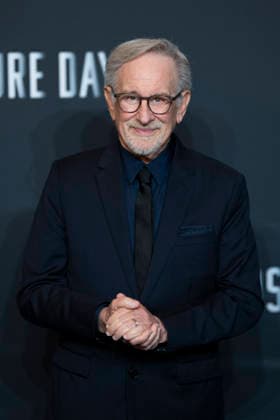 Photocall Disclosure Day in Paris Director Steven Spielberg poses during a photocall for the premiere of the film Disclosure Day in Paris, France, June 2, 2026.Photo by Eliot Blondet ABACAPRESS.COM Paris France France  Copyright: xBlondetxEliot ABACAx