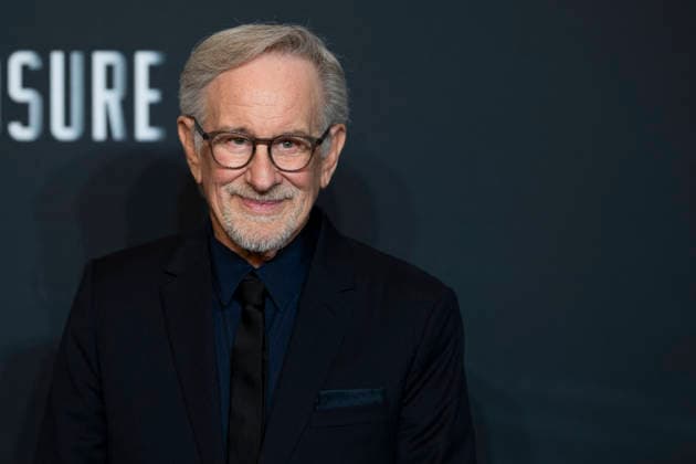 Photocall Disclosure Day in Paris Director Steven Spielberg poses during a photocall for the premiere of the film Disclosure Day in Paris, France, June 2, 2026.Photo by Eliot Blondet ABACAPRESS.COM Paris France France  Copyright: xBlondetxEliot ABACAx