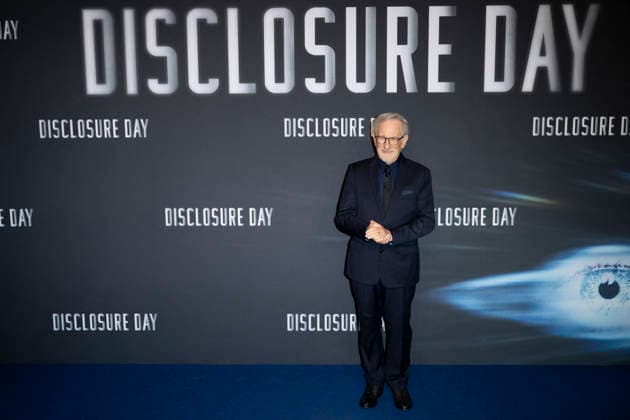 Photocall Disclosure Day in Paris Director Steven Spielberg poses during a photocall for the premiere of the film Disclosure Day in Paris, France, June 2, 2026.Photo by Eliot Blondet ABACAPRESS.COM Paris France France  Copyright: xBlondetxEliot ABACAx