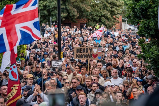 June 2, 2026, London, London, UK: Southampton locals organised a flash protest following the release of Police body-cam footage of the arrest and subsequent death of Henry Nowak. The 18 year old was handcuffed by Hampshire Constabulary who accused him of racial abuse and did not believe that he had been stabbed. He subsequently bled to death in custody. The protest outside Southampton Central Police Station accused the government of 2 tier policing. London UK  - ZUMAl94_ 20260602_zaf_l94_079 Copyright: xLabxMox