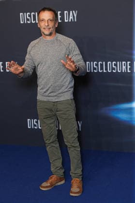 Disclosure Day premiere at Grand Rex theatre Celebrities arrival on red carpet Mathieu Kassovitz 456967 2026 06 02  Copyright: xSebastienxFremontx xStarfacex STAR_456967_007