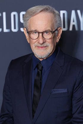 Disclosure Day premiere at Grand Rex theatre Celebrities arrival on red carpet Steven Spielberg 456967 2026 06 02  Copyright: xSebastienxFremontx xStarfacex STAR_456967_040