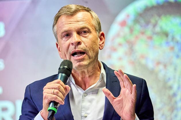 - Wien 02.06.2026 - NEOS Hearing ORF GD Kandidaten- Öffentliches Hearing der Kandidaten für das Amt des ORF-Generaldirektors im ORF-Funkhaus Wien. Insgesamt bewerben sich 13 Kandidaten um die Nachfolge an der Spitze des ORF. 5 von ihnen wurden zu einem öffentlichen Hearing des NEOS Lab eingeladen, um ihre Vorstellungen für die Zukunft des öffentlich-rechtlichen Rundfunks zu präsentieren. PHOTO: Ex-Pro7Sat.1Puls4-Geschäftsführer Markus Breitenecker. Vienna (AUSTRIA) - Candidates for the position of ORF Director General during a public hearing organized by NEOS Lab at the ORF Funkhaus in Vienna. Medienpolitik, Medienreform, Public Service, Digitalisierung, Unabhängigkeit, Medienmanagement, Demokratie, Stiftungsrat, Medienzukunft, Aus 