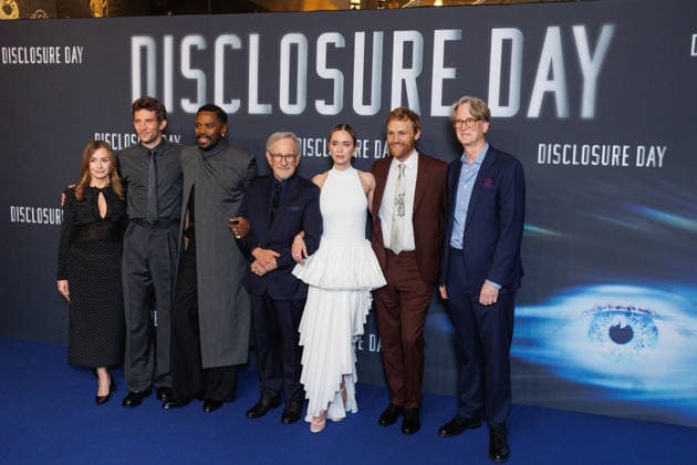 Disclosure Day premiere at Grand Rex theatre Celebrities arrival on red carpet Josh O Connor, Colman Domingo, Steven Spielberg, Emily Blunt and Wyatt Russell 456967 2026 06 02  Copyright: xSebastienxFremontx xStarfacex STAR_456967_043