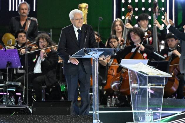 IPA85274984 - Rome : Quirinal Square . Evening for the 80th anniversary of the Republic . In the photo : Sergio Mattarella  Copyright: xMaurizioxD Avanzox xDxAvanzo Landix 85274984