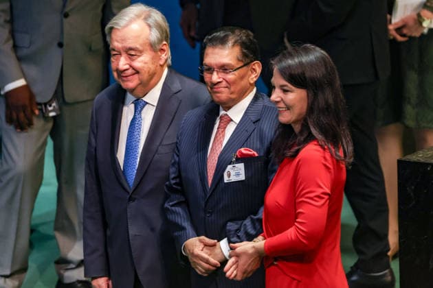 June 2, 2026, New York, New York, USA: ANTONIO GUTERRES, KHALILUR RAHMAN and ANNALENA BAERBOCK stand together in the General Assembly Hall after RAHMAN was elected President of the 81st session of the UN General Assembly at UNHQ in New York. New York USA - ZUMAo116 20260602_znp_o116_054 Copyright: xBiancaxOterox