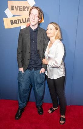 June 2, 2026, New York, New York, USA: Charles Bernard Foster and Jodie Foster attend opening night for Every Brilliant Thing with Mariska Hargitay making her Broadway debut at The Hudson Theatre in New York, NY on June 2, 2026. New York USA - ZUMAr339 20260602_znp_r339_080 Copyright: xLevxRadinx