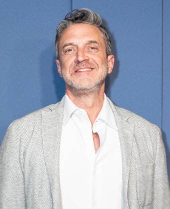 June 2, 2026, New York, New York, USA: Raul Esparza attends opening night for Every Brilliant Thing with Mariska Hargitay making her Broadway debut at The Hudson Theatre in New York, NY on June 2, 2026. New York USA - ZUMAr339 20260602_znp_r339_034 Copyright: xLevxRadinx