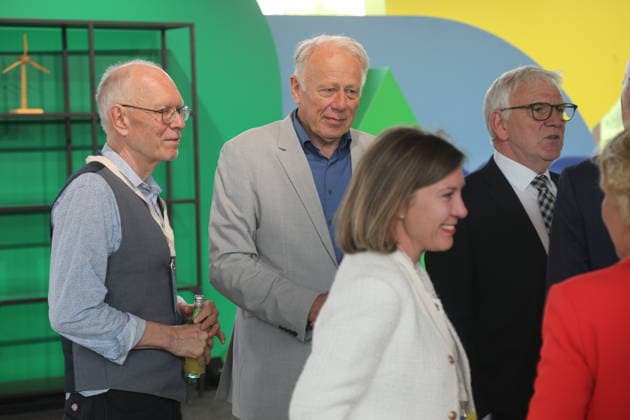 Jürgen Trittin (Bündnis 90 Die Grünen), ehemaliger Bundesumweltminister, während des Festaktes Seit 40 Jahren NaturVerbunden zum 40. Jubiläum des Bundesumweltministeriums im CafÃ Moskau. Berlin, 02.06.2026 *** Jürgen Trittin Bündnis 90 Die Grünen , former Federal Minister for the Environment, during the ceremony Since 40 years NaturVerbunden on the occasion of the 40th anniversary of the Federal Ministry for the Environment at CafÃ Moskau Berlin, 02 06 2026 Copyright: xAgenturxMatthiasxWehnertx xM.xGränzdörferx