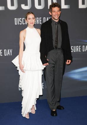 Emily Blunt et Josh O Connor Première du film Disclosure Day au Grand Rex à Paris le 2 juin 2026 Coadic Guirec Bestimage Premiere of the film Disclosure Day at the Grand Rex in Paris on June 2, 2026 Paris France  Copyright: xCOADICxGUIRECx xBESTIMAGExCOADICxGUIRECx xBESTIMAGEx