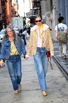 Jenna Lyons Real Housewives of New York and her partner Cass Bird all smiles holding hands in Soho New York Featuring: Jenna Lyons, Cass Bird Where: New York City, New York, United States When: 03 Jun 2026 Credit: Elder Ordonez INSTARimages EDITORIAL USE ONLY. NOT FOR USE BY NEWSPAPERS BASED IN THE UK. Copyright: xx instar55744078